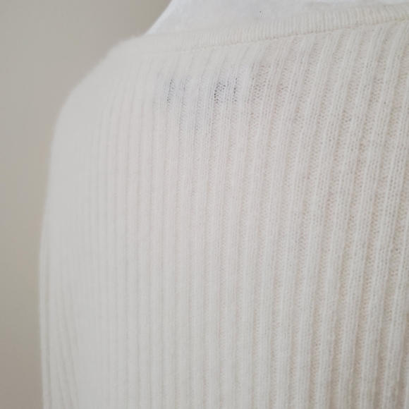 41 Hawthorn Cashmere Sweater - Picture 8 of 16